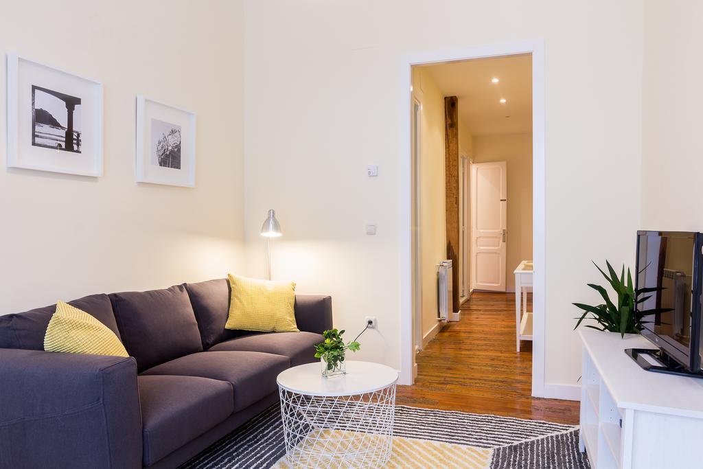 Apartamento Urgul Сан Себастиан Екстериор снимка